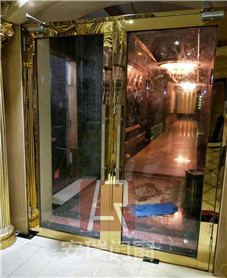 黃鈦金玻璃防火門